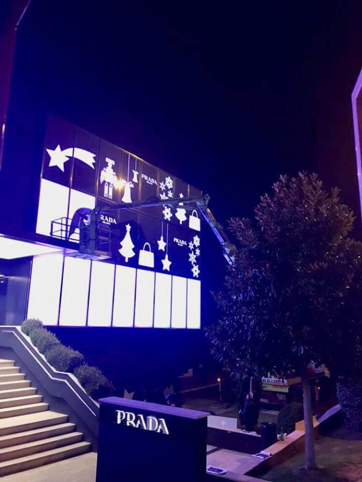 MONTAGGIO E ALLESTIMENTO INSEGNE LUMINOSE-5